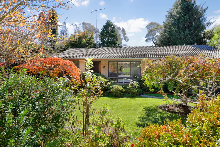 6 Morven Road, Leura NSW 2780
