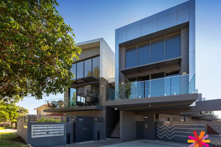 7/16 Bridges Road, Melville WA 6156