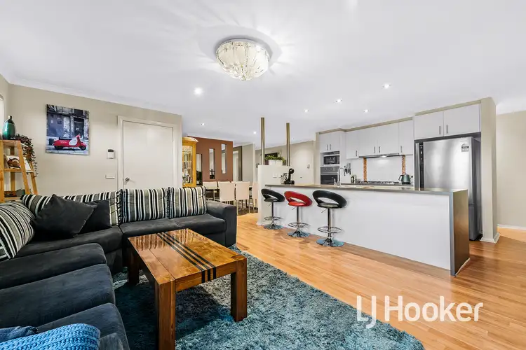 Fifth view of Homely house listing, 20 Fleur Court, Narre Warren South VIC 3805
