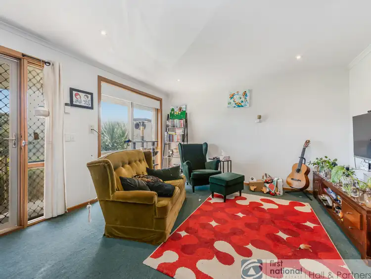 Second view of Homely unit listing, 2/15 Arthur Phillip Drive, Endeavour Hills VIC 3802
