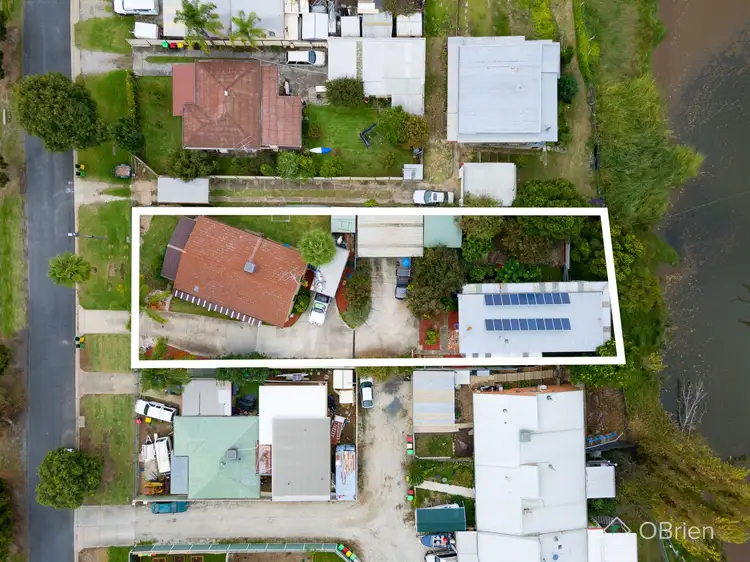 25 & 25A Mullins Road, Killara VIC 3691