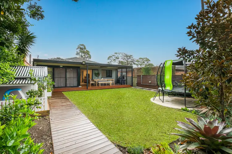 42 Chamberlain Avenue, Caringbah NSW 2229