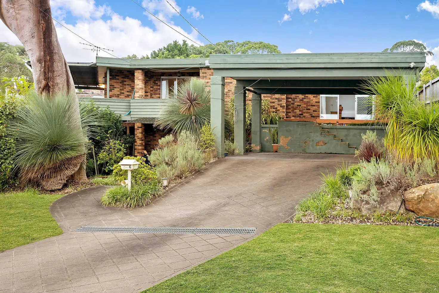 Main view of Homely house listing, 6 Canopus Close, Engadine NSW 2233