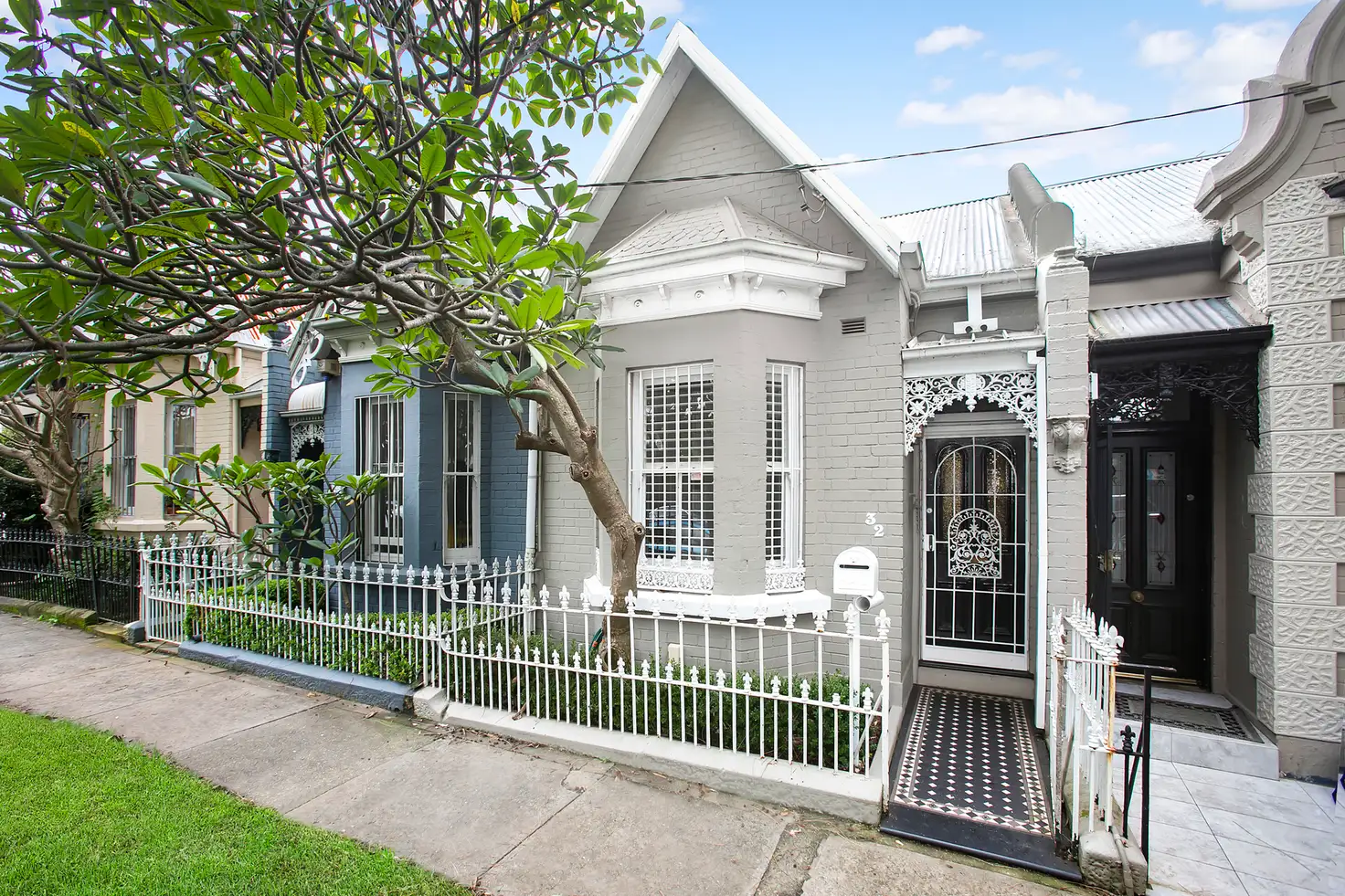 Main view of Homely house listing, 32 St James Road, Bondi Junction NSW 2022