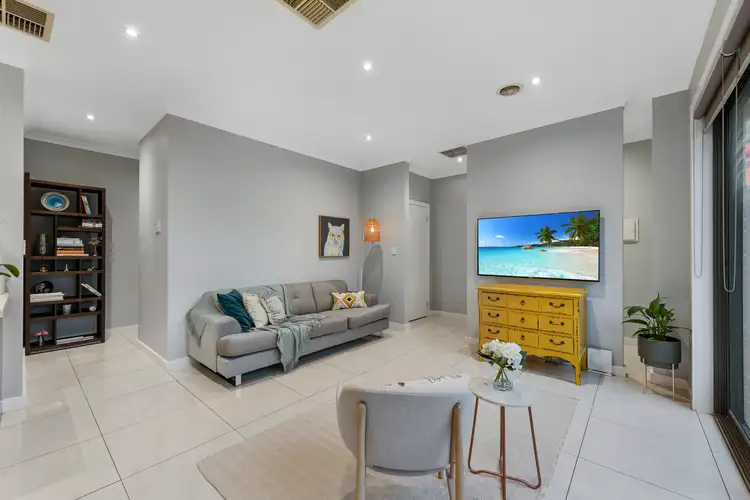 Third view of Homely unit listing, 2/20 Beaumont Court, Sydenham VIC 3037