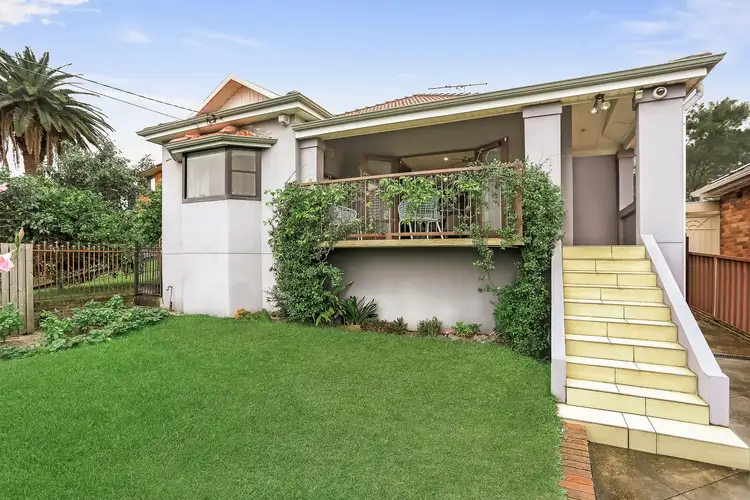 18 Vernon Avenue, Eastlakes NSW 2018