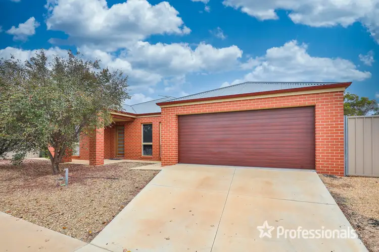 Second view of Homely house listing, 27 Betty Krake Drive, Red Cliffs VIC 3496