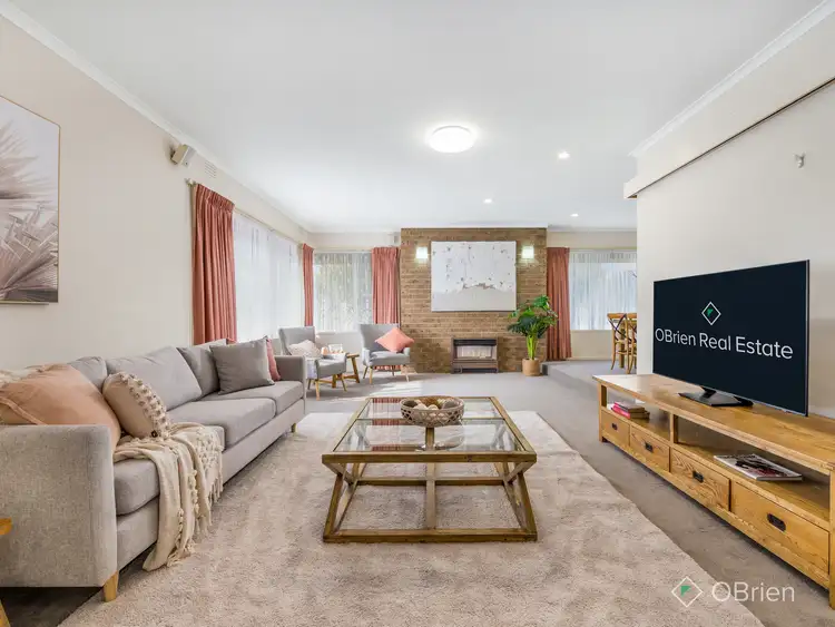 Third view of Homely house listing, 5 Catherine Court, Langwarrin VIC 3910