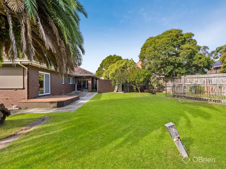 Sixth view of Homely house listing, 5 Catherine Court, Langwarrin VIC 3910