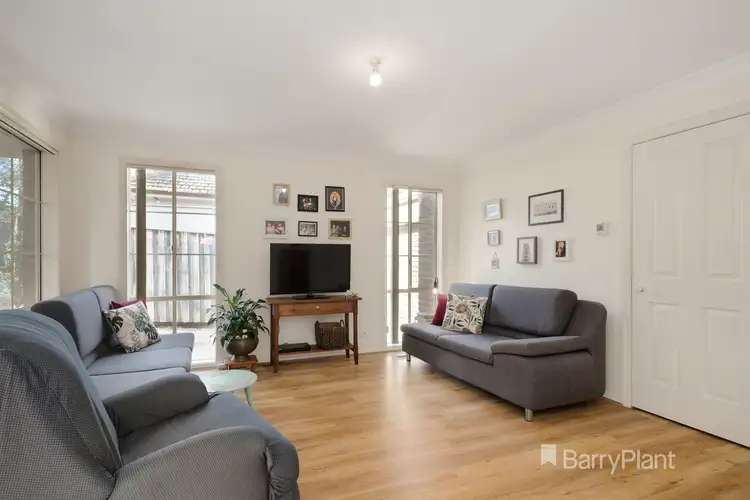 Fifth view of Homely unit listing, 2/8 Alfrick Road, Croydon VIC 3136