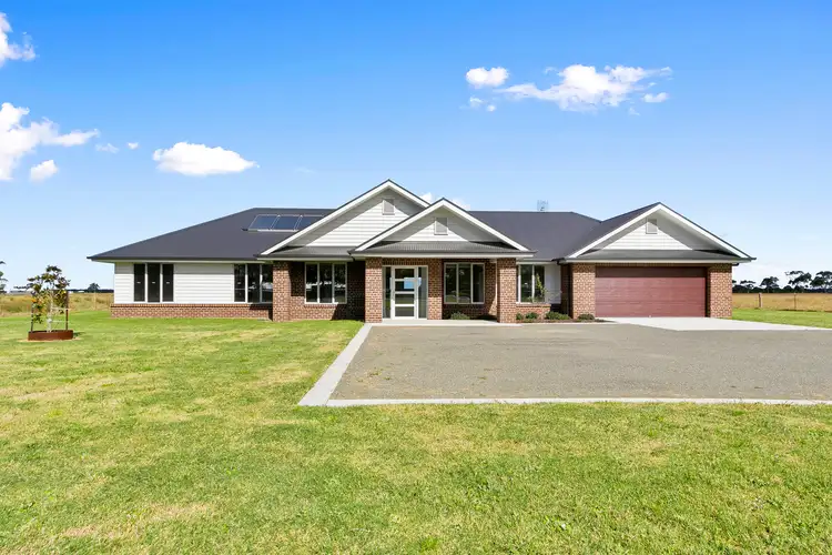 Second view of Homely house listing, 82 Racecourse Road, Bairnsdale VIC 3875