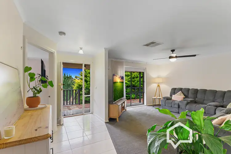 Second view of Homely house listing, 19 Julie Court, Kangaroo Flat VIC 3555