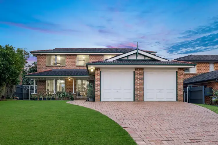 5 Gum Leaf Close, Hornsby Heights NSW 2077