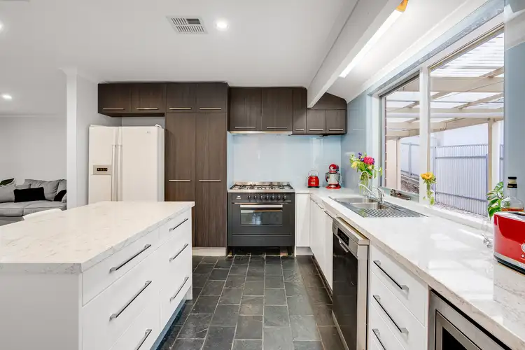 Second view of Homely house listing, 7 The Glen, Athelstone SA 5076