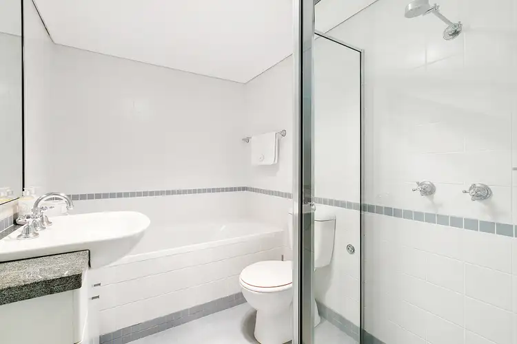 Sixth view of Homely apartment listing, 17/22 Eaton Street, Neutral Bay NSW 2089