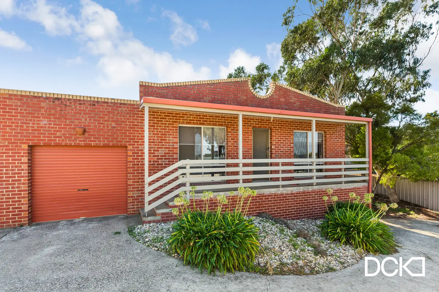 Main view of Homely townhouse listing, 4/16 Dooley Street, Bendigo VIC 3550