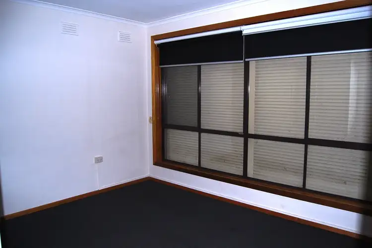 Fifth view of Homely unit listing, 2/1 Tinto Close, Deer Park VIC 3023