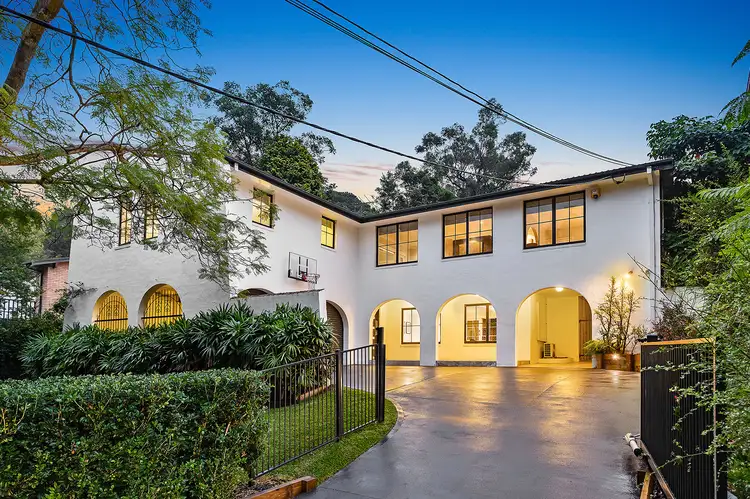 35 Nicholson Avenue, St Ives NSW 2075