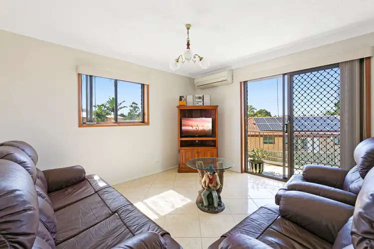 Fourth view of Homely unit listing, 1/13 Christina Court, Mermaid Waters QLD 4218