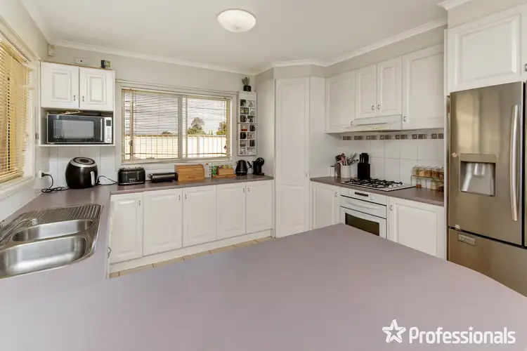 Fifth view of Homely house listing, 10 Herston Drive, Mildura VIC 3500