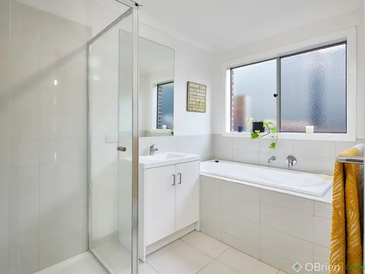 Seventh view of Homely townhouse listing, 19 Parkhead Circuit, Warragul VIC 3820