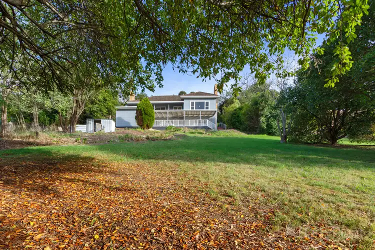 14 View Road, The Basin VIC 3154
