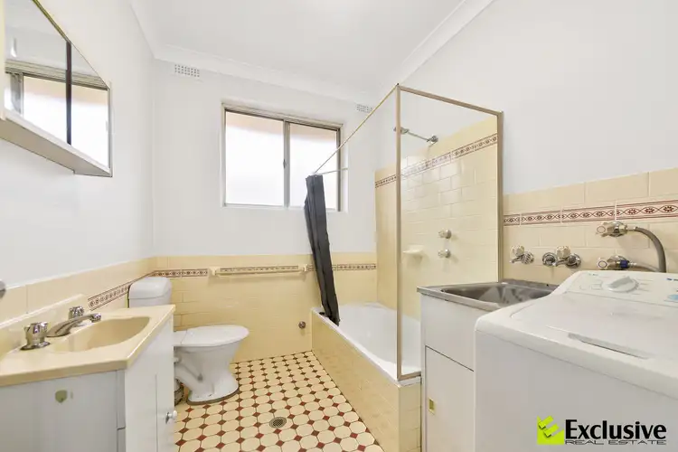 Fourth view of Homely apartment listing, 9/35 Henley Road, Homebush West NSW 2140