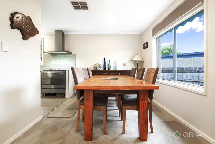 Sixth view of Homely house listing, 8 Berwick Close, Frankston VIC 3199