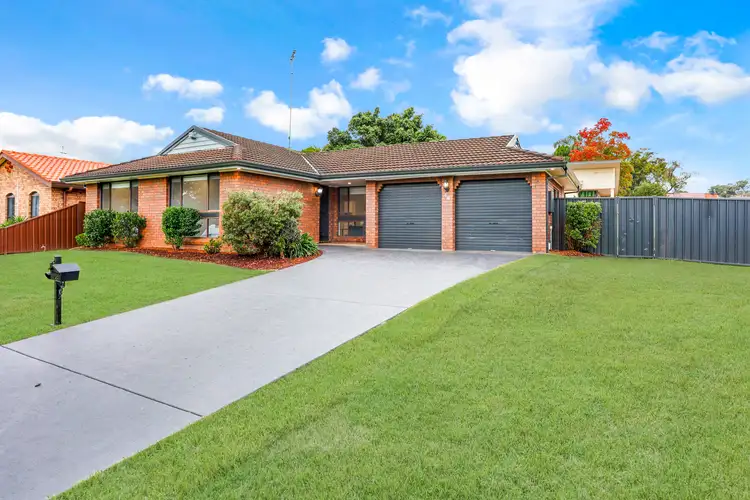 18 Arundel Park Drive, St Clair NSW 2759