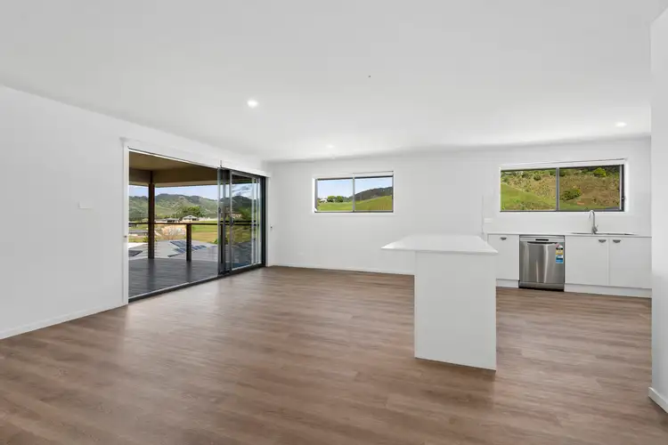 24 Rovere Drive, Coffs Harbour NSW 2450