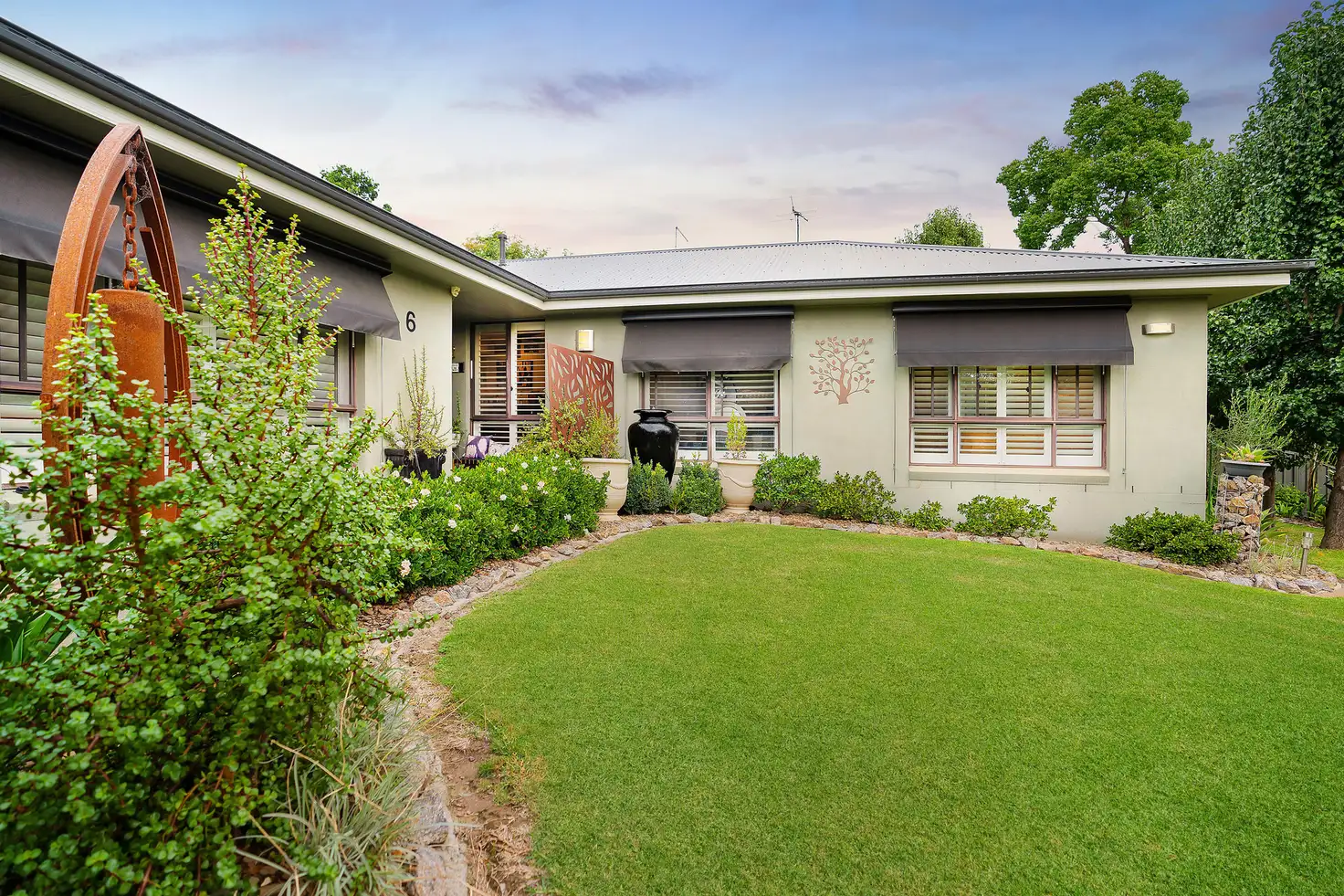 Main view of Homely house listing, 6 Dunluce Place, Wodonga VIC 3690