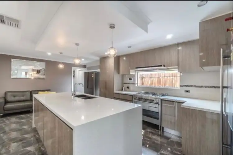 Sixth view of Homely house listing, 4 Nixon Court, Roxburgh Park VIC 3064