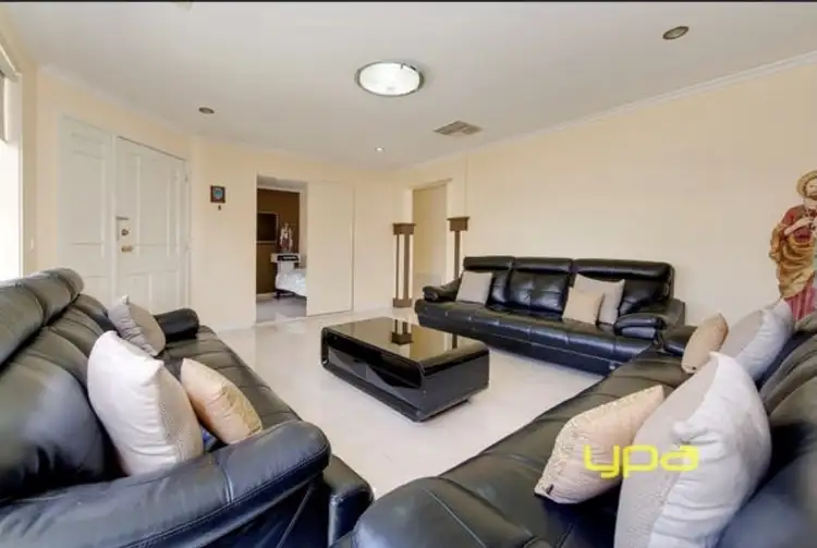 Sixth view of Homely house listing, 17 Mclaurian Avenue, Roxburgh Park VIC 3064