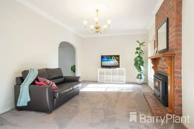 Second view of Homely house listing, 4 Sheringa Crescent, Grovedale VIC 3216