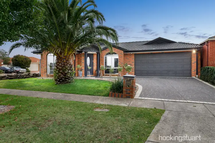 1 Staton Crescent, Melton West VIC 3337