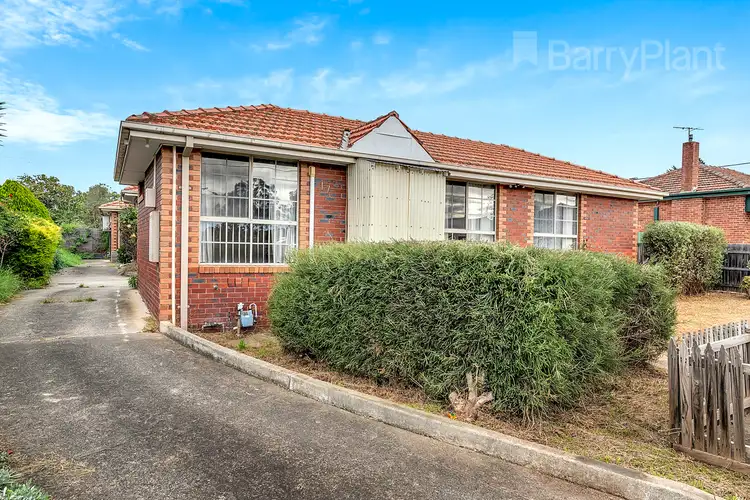 Main view of Homely unit listing, 1/17 Newton Street, Reservoir VIC 3073