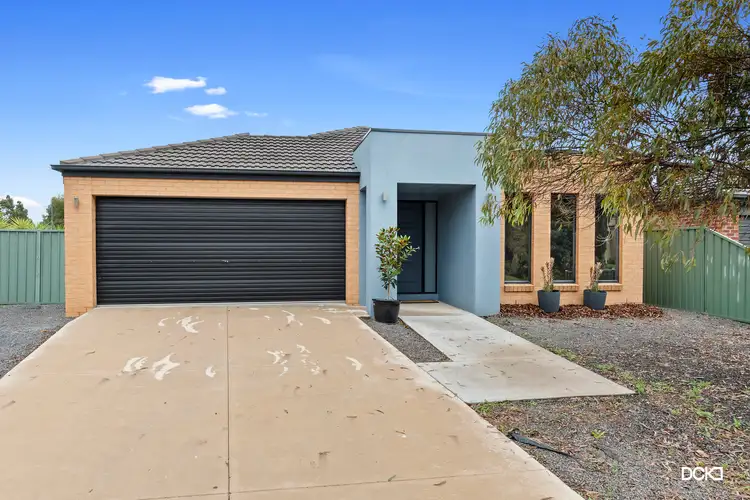 Second view of Homely house listing, 15 Rosea Court, Ascot VIC 3551