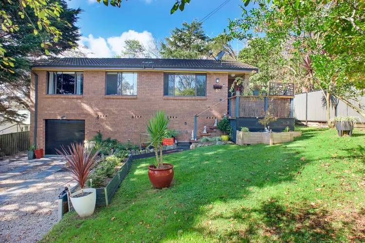 57 Sixth Avenue, Katoomba NSW 2780