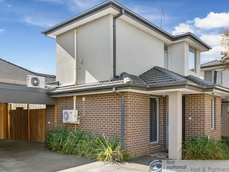 2/82 Kanooka Grove, Clayton VIC 3168