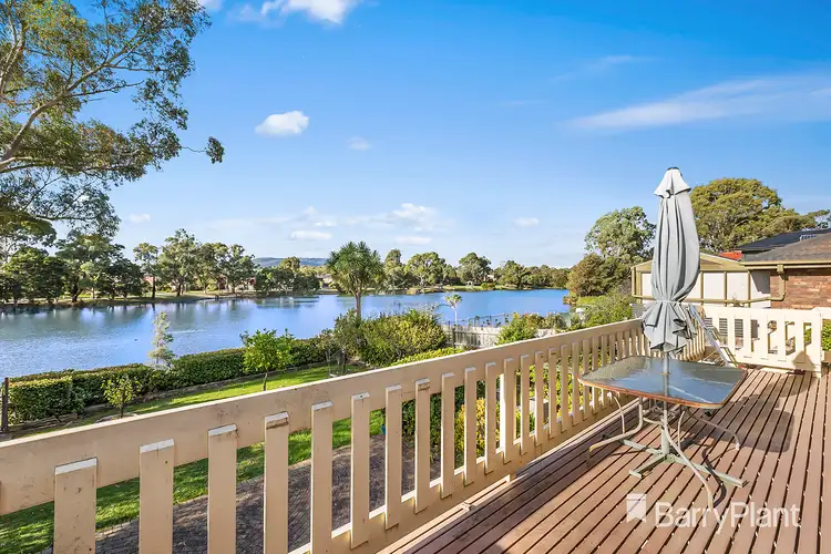17 Superior Avenue, Rowville VIC 3178
