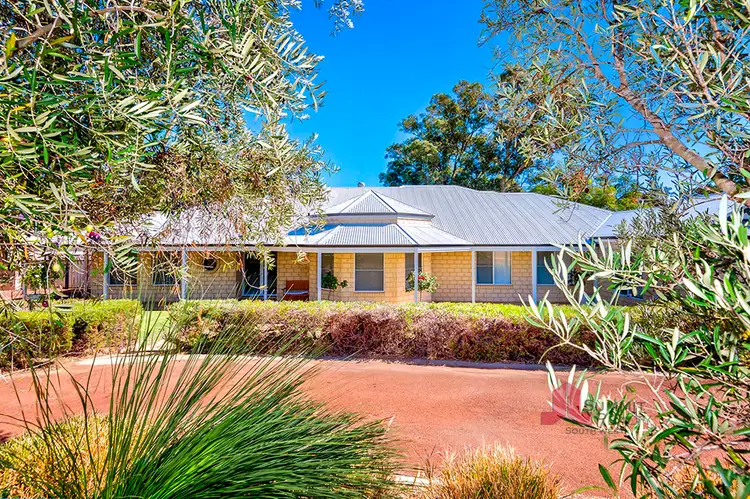 6 Quonday Way, Dalyellup WA 6230