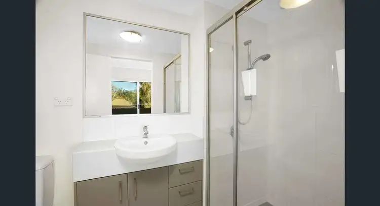 Sixth view of Homely apartment listing, 6/159 Clarence Road, Indooroopilly QLD 4068