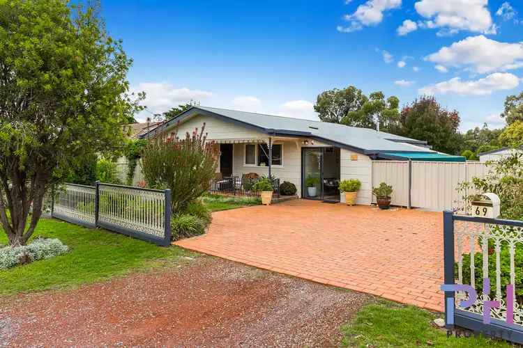 69 Green Street, California Gully VIC 3556