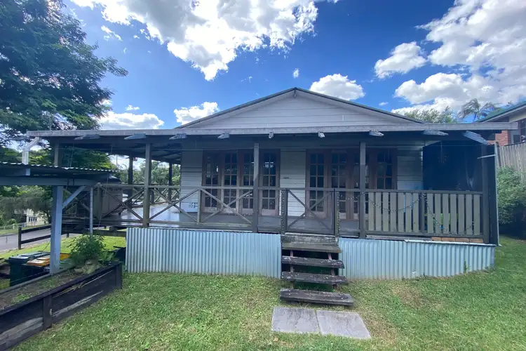 19 Campbell Street, Woombye QLD 4559