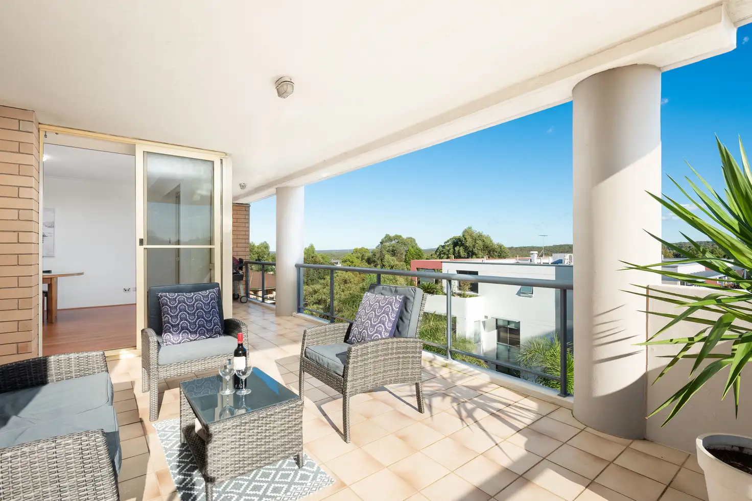 Main view of Homely unit listing, 32/1-9 Gray Street, Sutherland NSW 2232