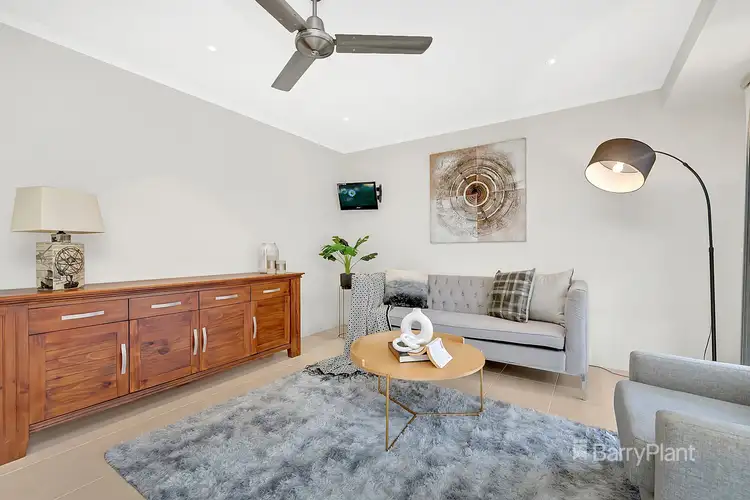 Second view of Homely house listing, 5 Whitfield Court, Mill Park VIC 3082