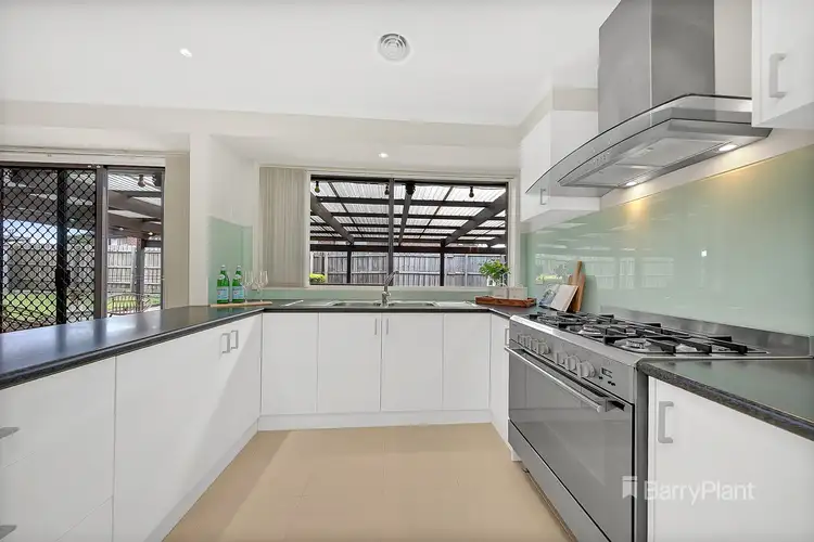 Fifth view of Homely house listing, 5 Whitfield Court, Mill Park VIC 3082