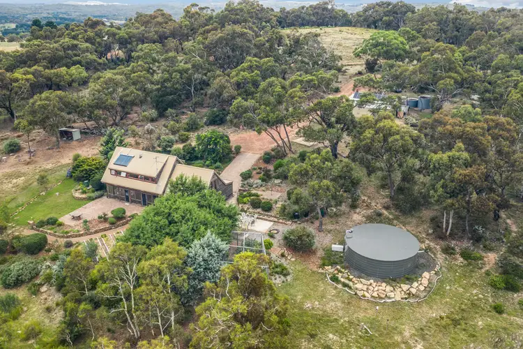 370 Weeroona Drive, Wamboin NSW 2620