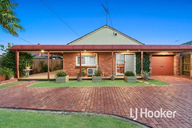 10 Kandra Street, Dandenong North VIC 3175