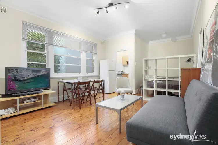 22/3 Crick Avenue, Elizabeth Bay NSW 2011